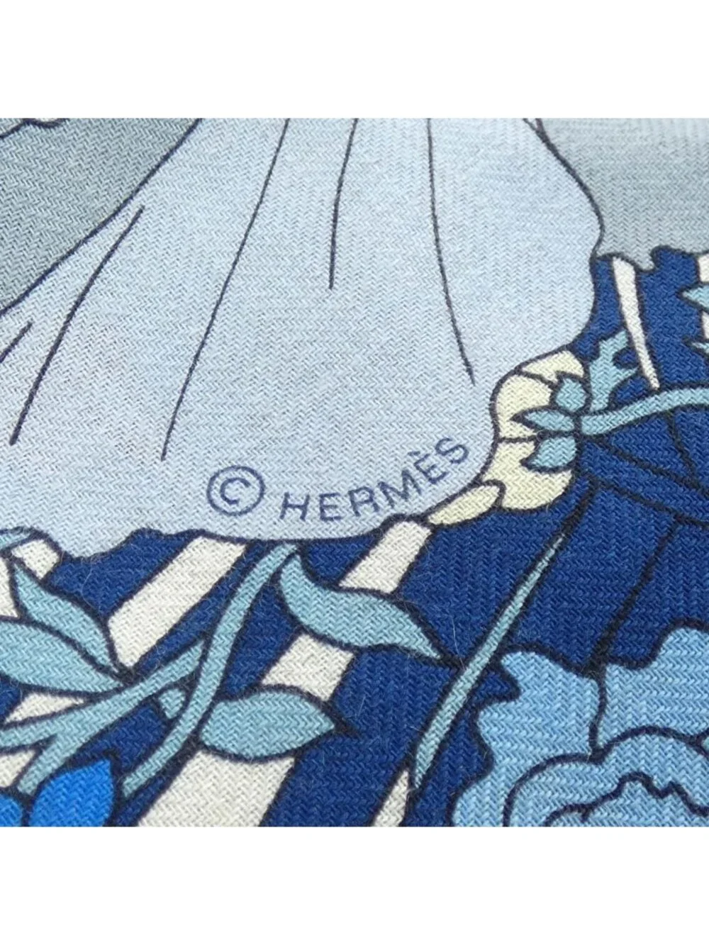 Hermes Robe Legere Giant Triangle Shawl Scarf